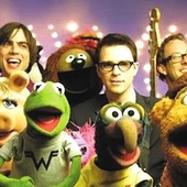 the_muppets_and_musical_guests.png