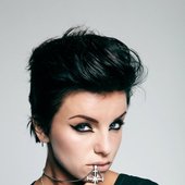 Julia Volkova (2011-08-16)