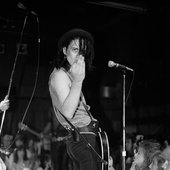 _izzy_stradlin_