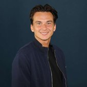 Danilo-Kuiters-boeken-bij-Artist-Bookings-1.jpg