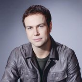 Taran Killam ~ Jordan Cahill