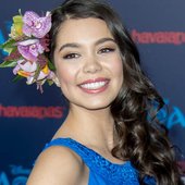  Auli'i Cravalho