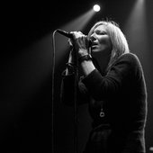 beth-gibbons-of-portishead-wallpaper.jpg