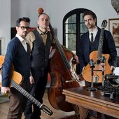 biel-ballester-trio_jambo.jpg