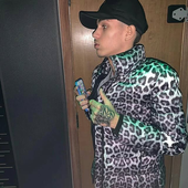‎