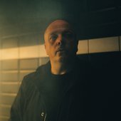 Ronan Harris / VNV Nation promo photo 2023 - Photo by Franz Schepers