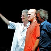 Van der Graaf Generator (Trio)