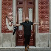 https://www.xuliolorenzo.com/gl/sobre-mi/