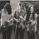 Fara (Scottish folk quintet)
