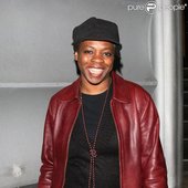 670834-princess-erika-en-avril-2009-637x0-3.jpg