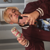 sinistersanti 的头像