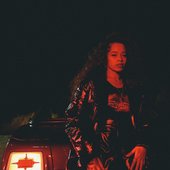 ella mai dfmu era