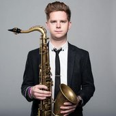Alex Hahn_Artist.jpg