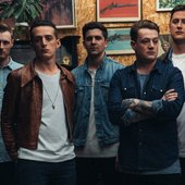 deafhavana2016.jpg