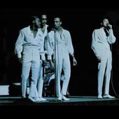 Smokey Robinson and The Miracles_16.JPG