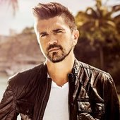 Juanes 2015