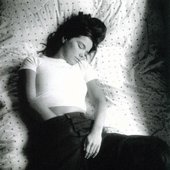 björk-photoshoot-by-stephane-sednaoui-v0-2wqw9w5gh31a1.jpg