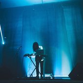 0033406048_10[1].jpg