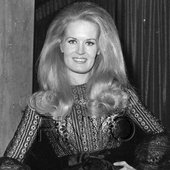 Lynn Anderson