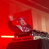 Psynwav Performing