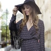 Mira the Romanian singer again.jpg