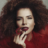 Vanessa da Mata 