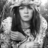  Natalia Lafourcade