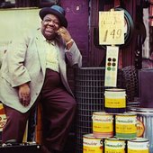 JR