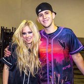 avrildailybrasil_1708186835604.jpg