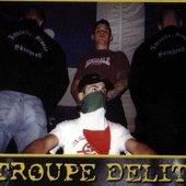 Troupe D'Elite, Quebec skinheads