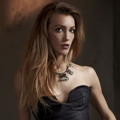 Glamoholic Magazine, 2013