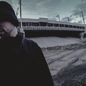 8-O_7cXzg5E[1].jpg
