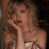 Savannah Bleu.jpg