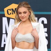 Kelsea @ the CMT Awards