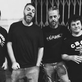banda-punk-aparelho-lanca-album-de-estreia-em-abril-1584734074929_v2_900x506.jpg