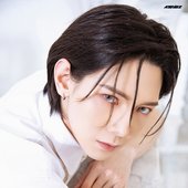 ATEEZ_Yeosang_The_World_EP.2_Outlaw_concept_photo_5_webp.jpg