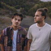lossy-page1-1200px-Milky_Chance_band_Photo_2019.jpg