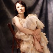 Emily_Browning