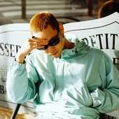 80133934_004.jpg
