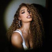 DaniLeigh