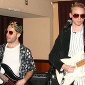 King Alon and Pete Band