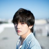 Kim Taehyung / V 2019