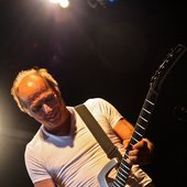 Adrian Belew