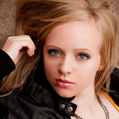 Madilyn Bailey PNG