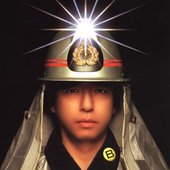 少年B