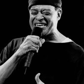 Al Jarreau on stage