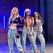 G.R.L. Back like a trio 