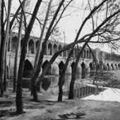 0004puente_isfahan_jpg.2.jpg