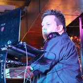 Freeze Etch - Promo (2017) - fe_live3.jpg