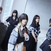 トゲナシトゲアリのバンドの写真